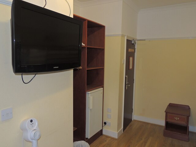 ドルフィン イン