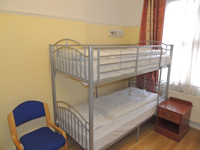 ドルフィン イン