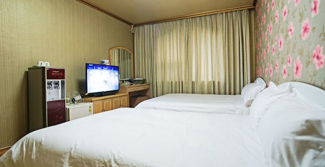 エメラルド ホテル