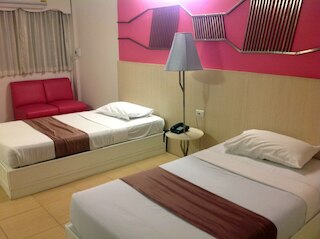 ハイウェー ホテル