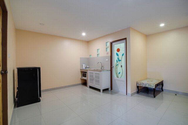 パトゥムナック ビーチ ゲストハウス