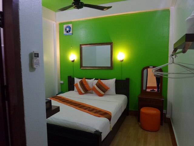 フォンペース ゲストハウス