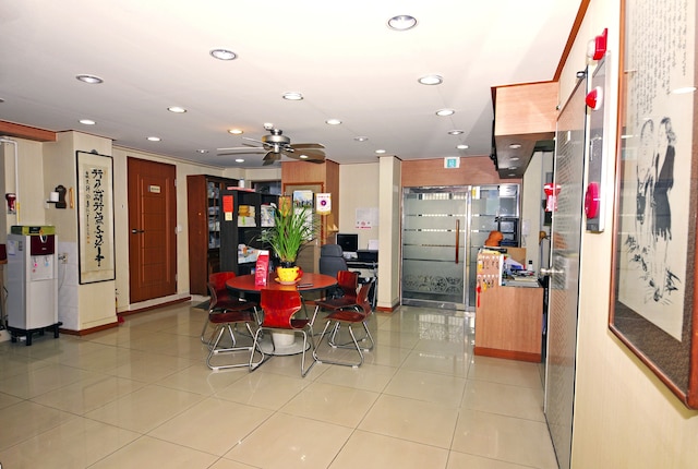 ファソン ゲスト ハウス - ホステル