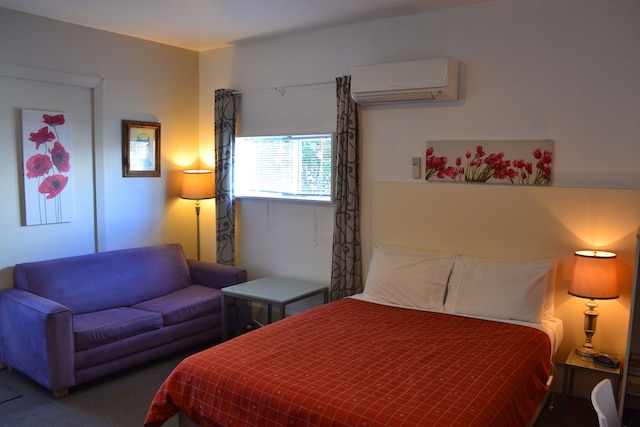 マクウィリアム アパートメンツ