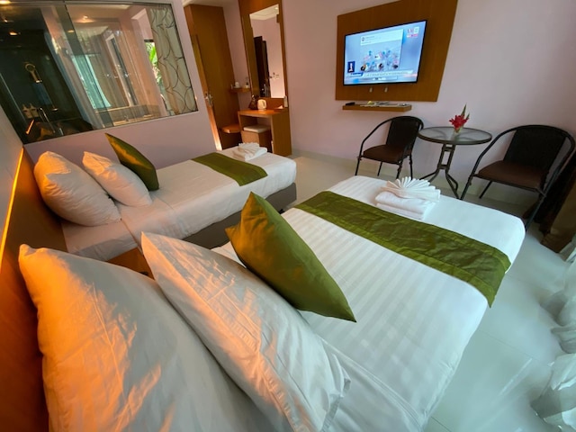 A ホテル シンプリー