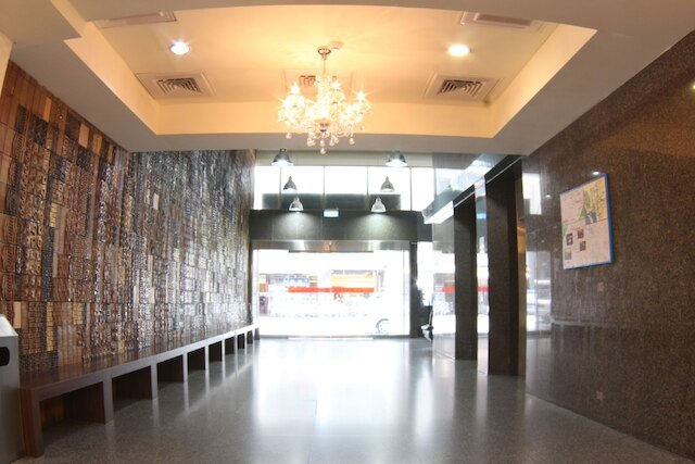 ロン シャン ホテル (龍翔商務大飯店)