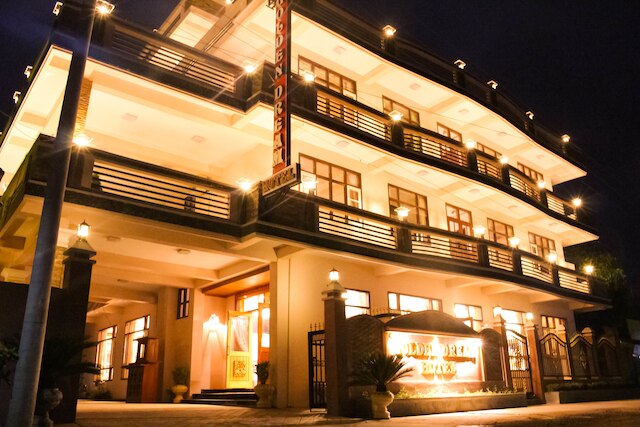 ゴールデン ドリーム ホテル