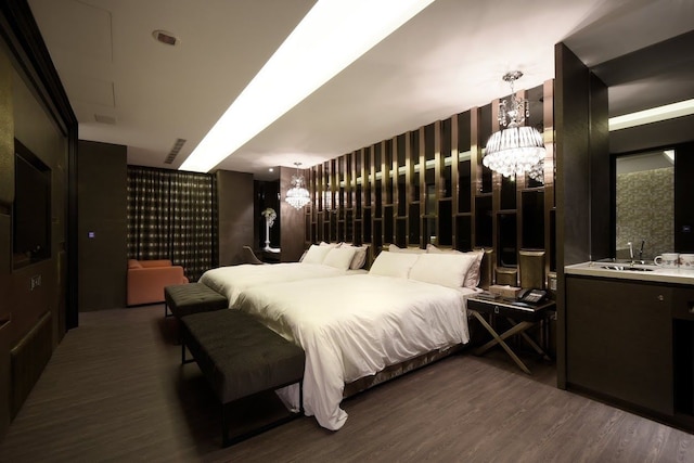 Uher Luxury Resort & Hotel (雲河概念旅館)