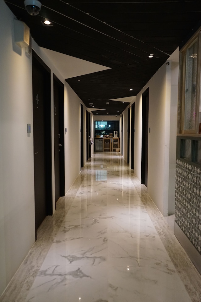 ニーハオ カフェ ホテル