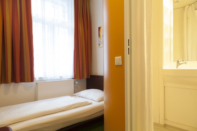 ペンション シュタットハレ