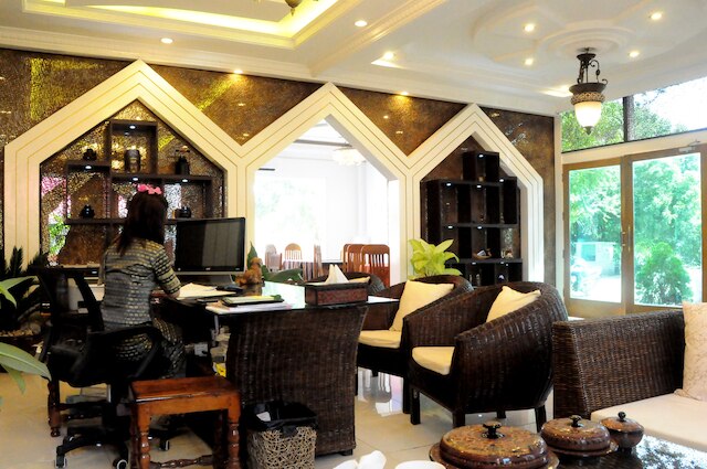 ラ カーサ ディ バーガン ナン エイン トゥー