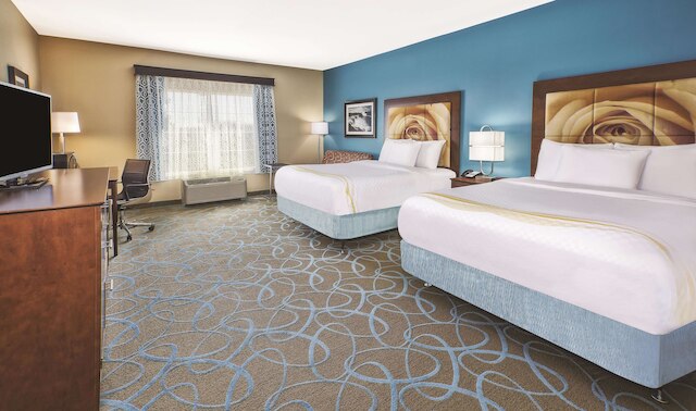 ラ キンタ イン & スイーツ バイ ウィンダム ナイアガラ フォールズ