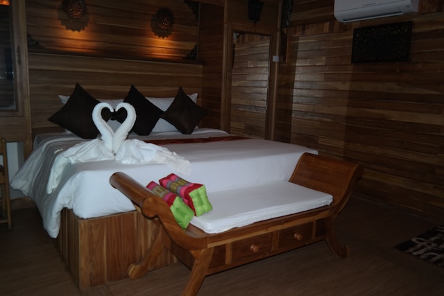 バーン ヘビービー リゾート