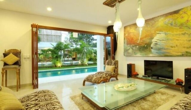 ムーンライト バリ