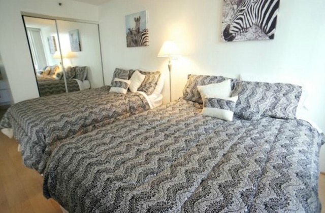 ワイキキ バニアン - ウォーク トゥ ザ ビーチ