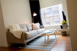 ザ タウン アパートメンツ