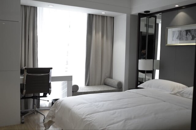 シティ ジョイン ホテル オウ ジュアン ステーション ストア (城跡商務精品酒店)