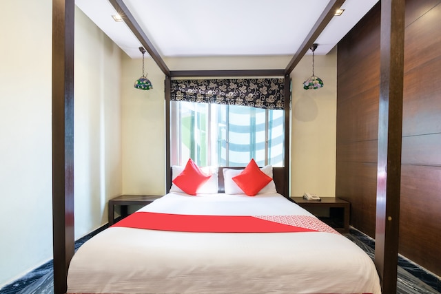 OYO 852 キングス 10