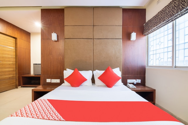 OYO 852 キングス 10