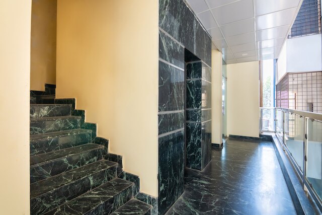 OYO 852 キングス 10