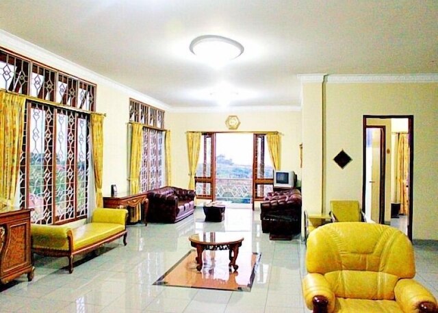 デ ゴティ ダゴ パーカー