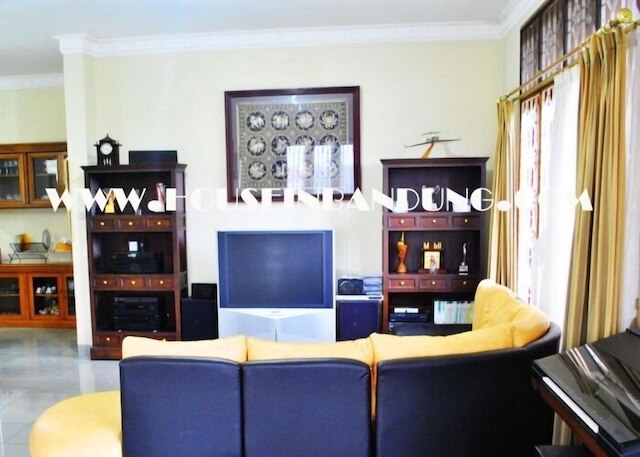 デ ゴティ ダゴ パーカー