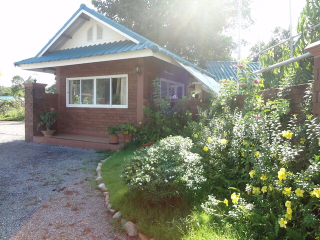 イ ディン レイク ビュー リゾート ナコーンナーヨック