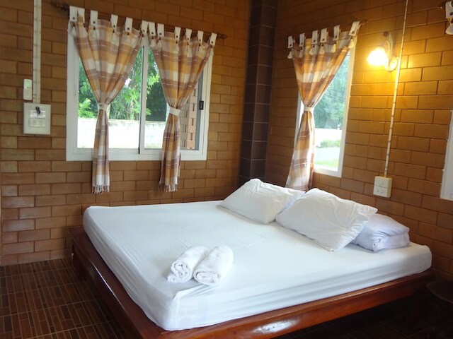 イ ディン レイク ビュー リゾート ナコーンナーヨック