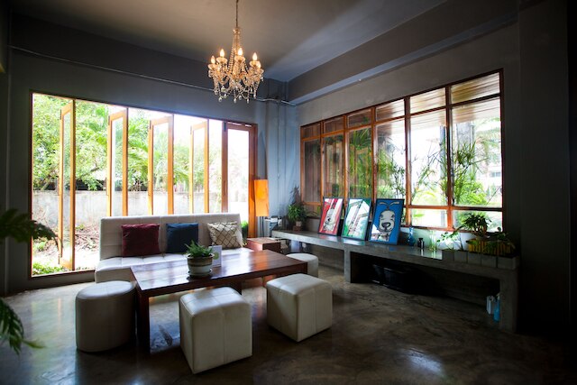 アフターグロー ホステル