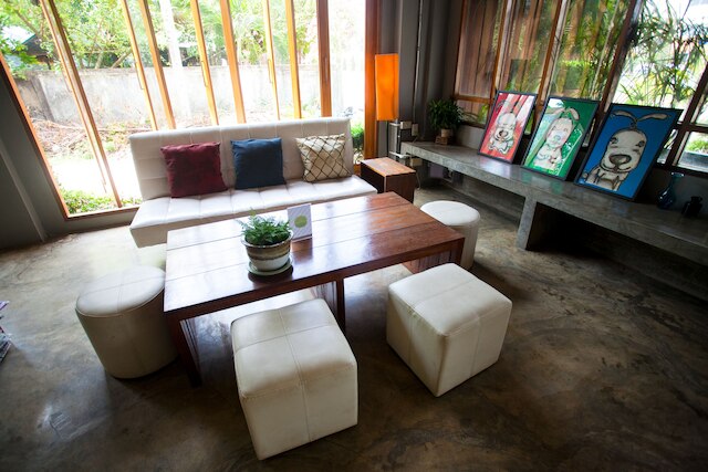 アフターグロー ホステル