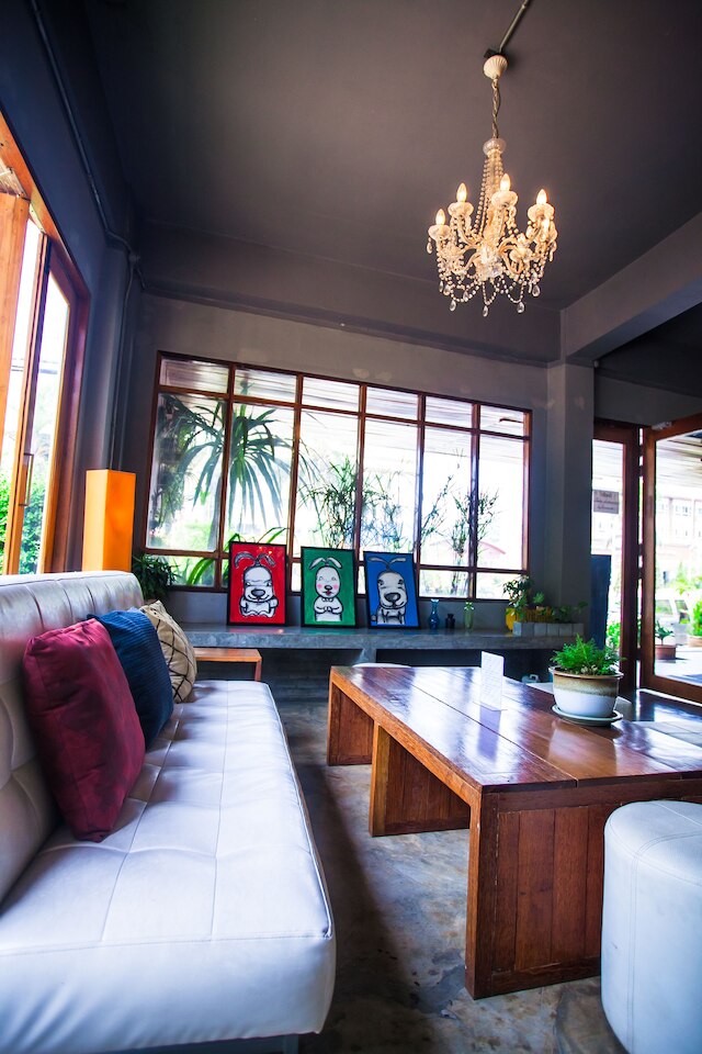 アフターグロー ホステル