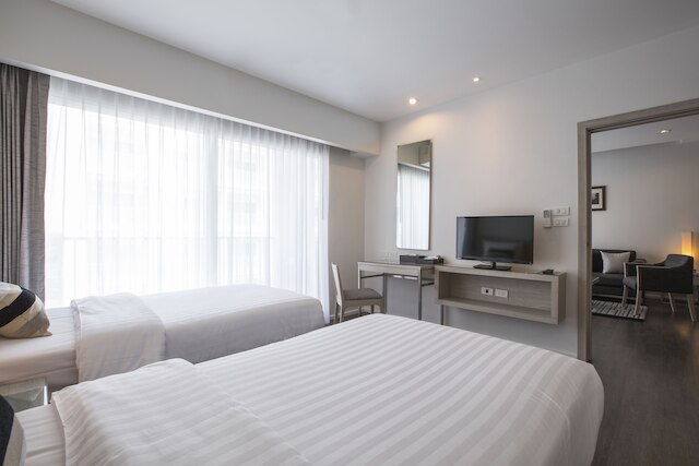 カンタリー 304 ホテル