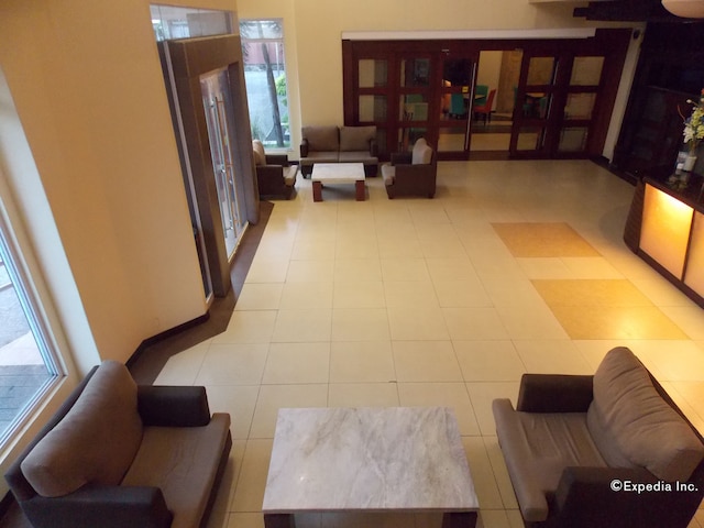 MO2 ウェスタウン ホテル バコロド - マンダラガン