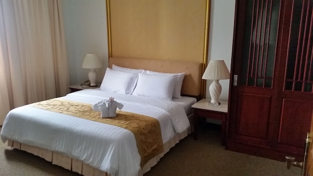 アリストン ホテル