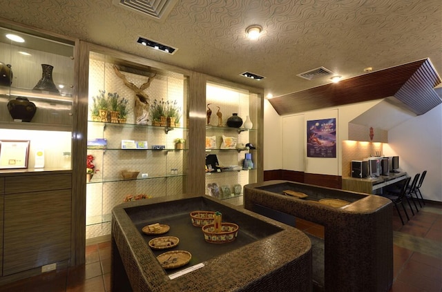 トン マオ カオ シャン チン ホテル (墾丁統茂高山青飯店)