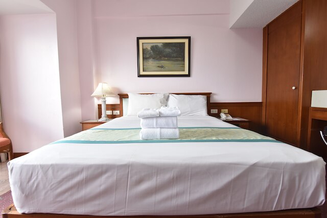 アジアン ホテル ハートヤイ