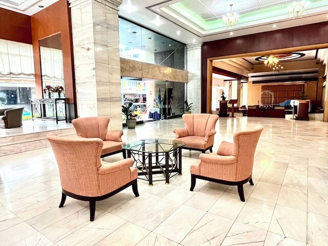 アジアン ホテル ハートヤイ