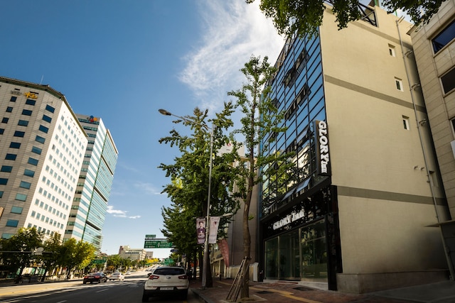 グローリーイン