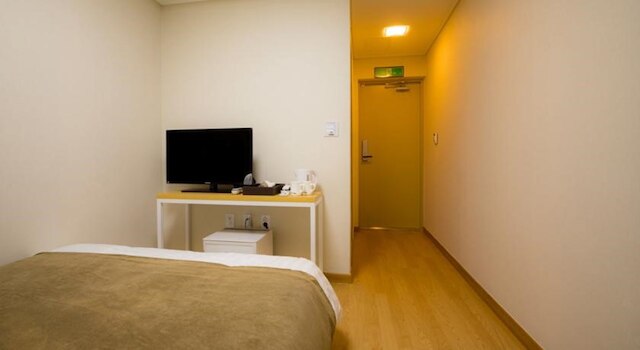 グローリーイン