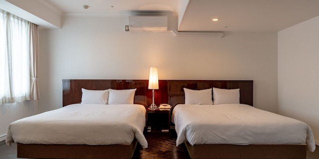 湘南鎌倉クリスタルホテル