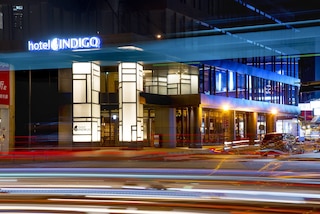 ホテル インディゴ高雄セントラル パーク by IHG (高雄中央公園英迪格酒店)