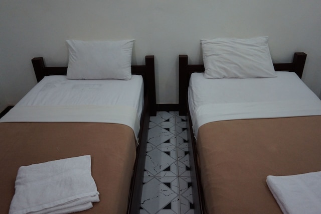 カムサナー ホテル