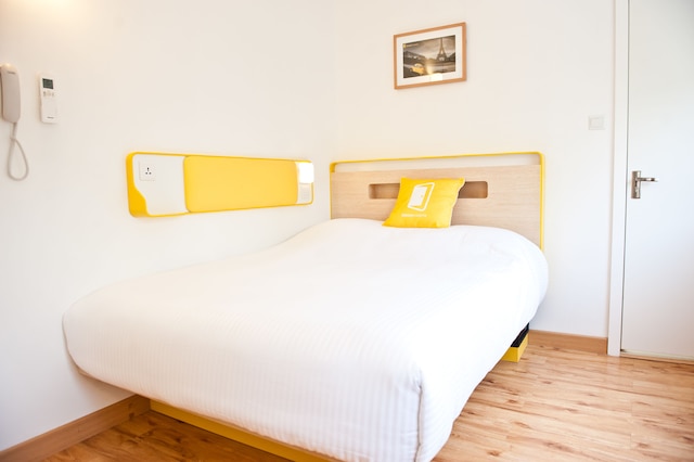 ブルームルームズ アット インディラナガー