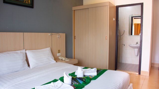 ソクディー シティ ホテル