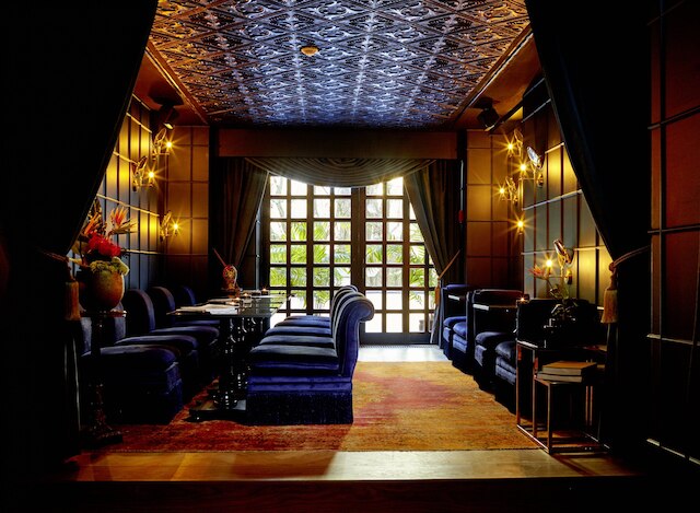 プロヴォケーター、ベルリン、ア パート オブ サークル コレクション