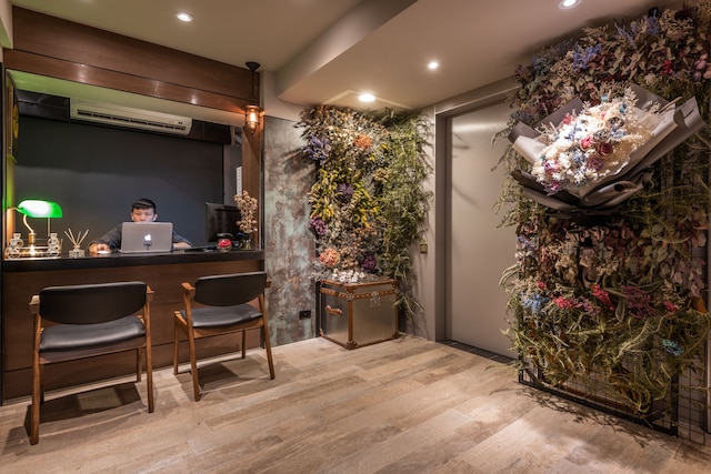 H106 ハオ ツー イン