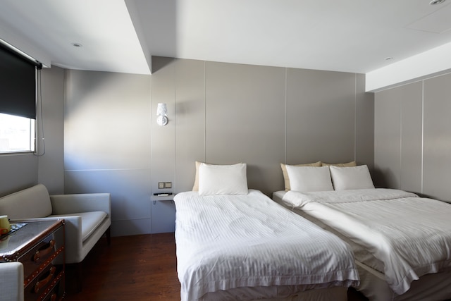 H106 ハオ ツー イン