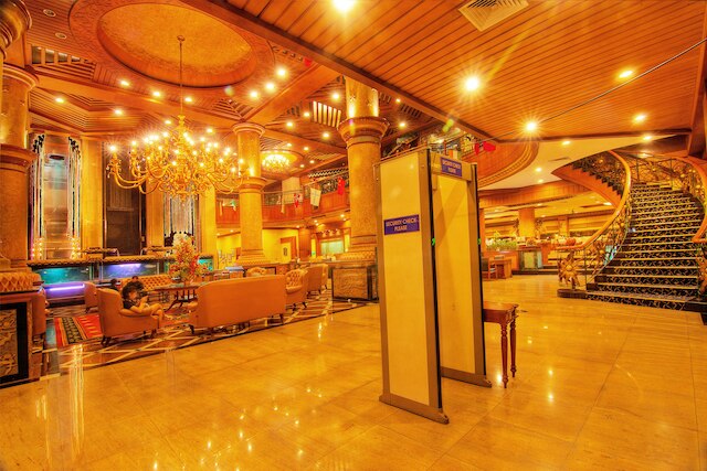 プラネット ホリデイ ホテル & レジデンス