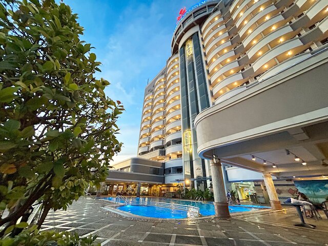 プラネット ホリデイ ホテル & レジデンス