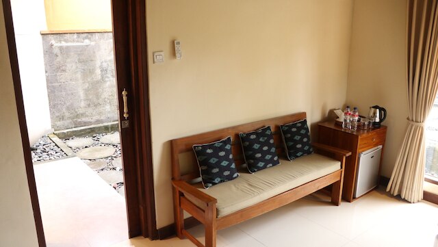 ヴィラ JJ アンド スパ ウブド